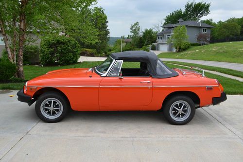 Restored 1979 MGB Convertible, image 3