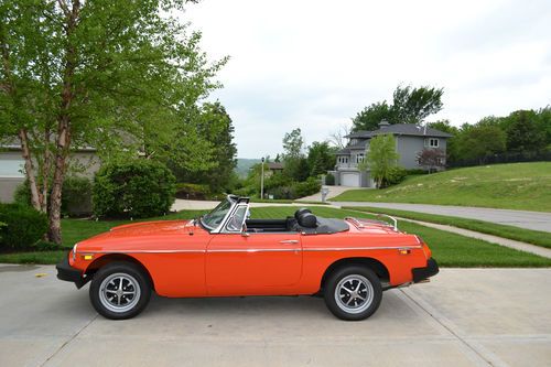 Restored 1979 MGB Convertible, image 10