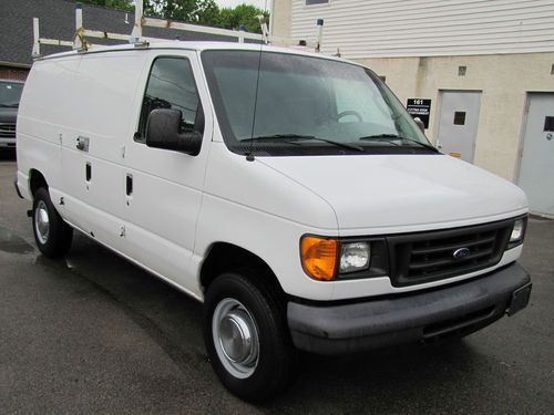 Ford e-250 cargo van, roof racks and shelves!!! low miles!!! autocheck report!!!