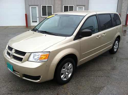 2010~grand caravan se~stow n go seating~priced right!!