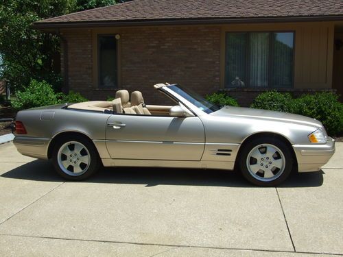 2000 mercedes-benz sl500, low mileage,48k,new top,adult owned,garage kept