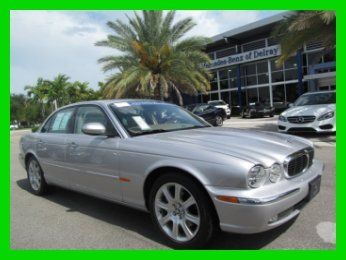 04 silver jag xj-8 4.2l v8 sedan *leather &amp; wood steering wheel *low miles *fl