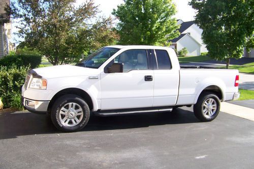 2004 ford f-150 lariat extended cab pickup 4-door 5.4l