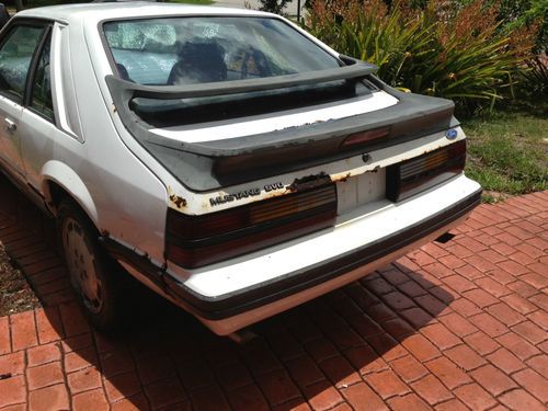 1986 Ford Mustang SVO Oxford White, 1 of 561 made, US $3,500.00, image 4