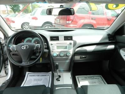 SE AUTO 4 CY CD Driver Air Bag Passenger Air Bag Front Side Air Bag A/C ABS A/T, image 10