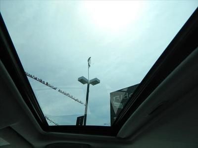 SE AUTO 4 CY CD Driver Air Bag Passenger Air Bag Front Side Air Bag A/C ABS A/T, image 14