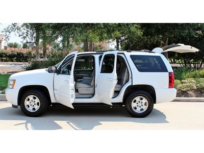 2007 chevy tahoe lt 2wd leather , 6-cd , onstar ~4 captain seats~ 3rd row seat