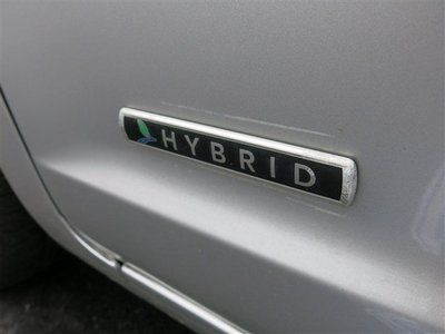 HYBRID 41 to 36 MPG Navigation Backup Camera Heated and Cooled Leather CERTIFIED, US $27,147.00, image 3