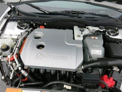 HYBRID 41 to 36 MPG Navigation Backup Camera Heated and Cooled Leather CERTIFIED, US $27,147.00, image 28