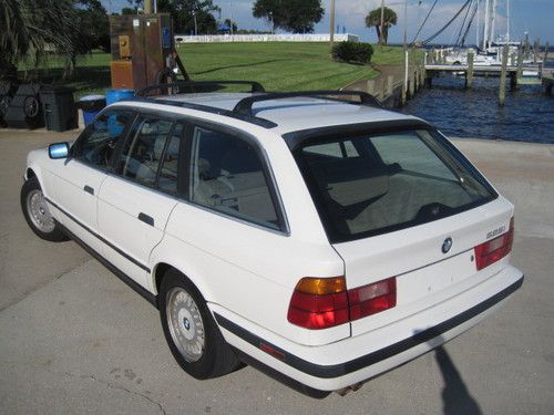 93 BMW Wagon, Auto, Leather, Best Color, Runs and Drives Great! NO RESERVE!!!!, image 3