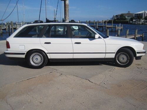 93 BMW Wagon, Auto, Leather, Best Color, Runs and Drives Great! NO RESERVE!!!!, image 8