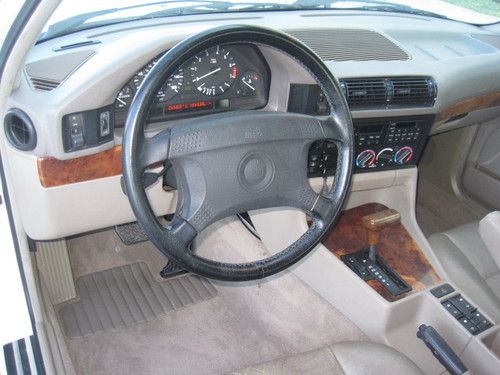 93 BMW Wagon, Auto, Leather, Best Color, Runs and Drives Great! NO RESERVE!!!!, image 11