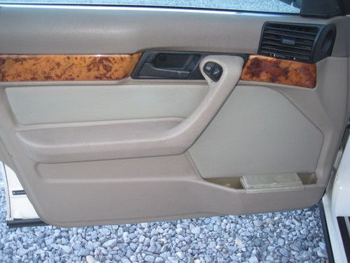 93 BMW Wagon, Auto, Leather, Best Color, Runs and Drives Great! NO RESERVE!!!!, image 13