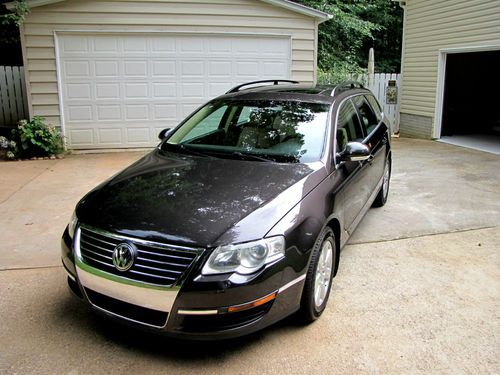 2007 volkswagen passat 2.0t wagon 4-door 2.0l