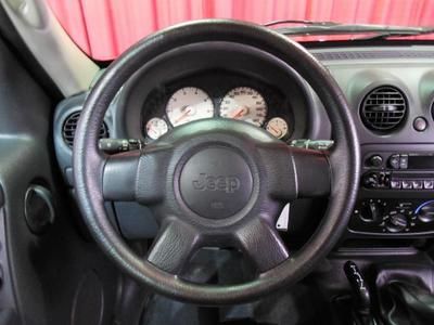 4dr Sport 4W Manual SUV 2.4L CD 4X4 4-Wheel Disc Brakes AM/FM Stereo, image 14