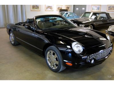 Triple black beauty - 22,000 original miles - carfax certified - hardtop include