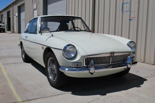 MGB GT RECENT RESTORAL, BEAUTIFUL WHITE PAINT, CHROME WIRE WHEELS, US $16,500.00, image 3
