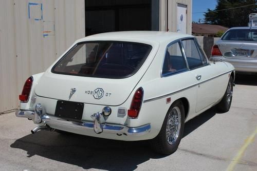 MGB GT RECENT RESTORAL, BEAUTIFUL WHITE PAINT, CHROME WIRE WHEELS, US $16,500.00, image 4