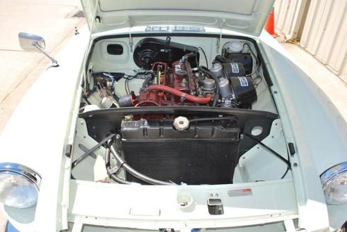 MGB GT RECENT RESTORAL, BEAUTIFUL WHITE PAINT, CHROME WIRE WHEELS, US $16,500.00, image 11