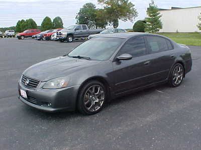 2006 gray nissan altima ser - leather, moonroof, sharp!