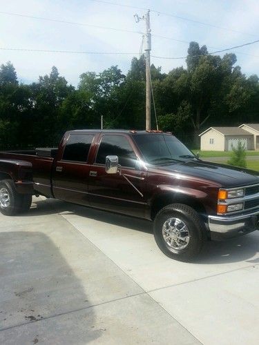 2000 chevy k3500 diesel 4x4 like new