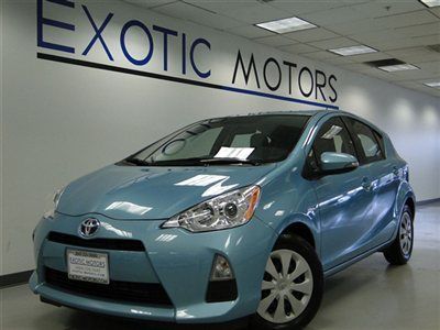 2012 toyota prius c hatchback! cd-plyr power-options 46 to 53mpg 1-owner waranty