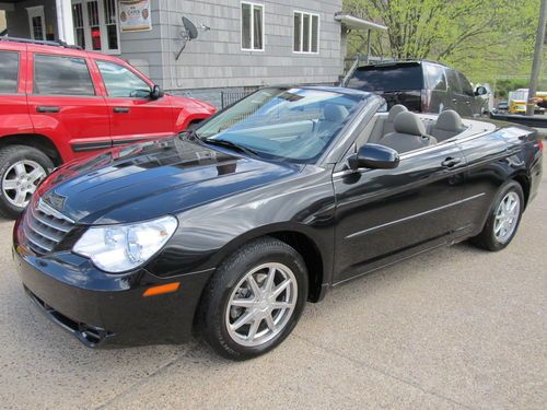 2008 chrysler sebring hardtop convertible 1 owner very clean