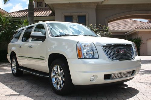 2012 yukon denali all wheel drive 2dvds navi captians chairs leather 20" wheels