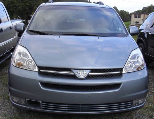 2004 toyota sienna xle limited mini passenger van 5-door 3.3l