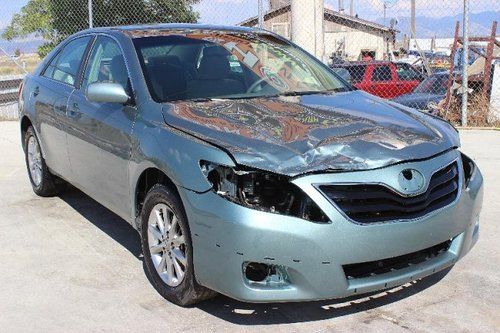 2010 toyota camry hybrid damadge repairable rebuilder only 43k miles runs!!!