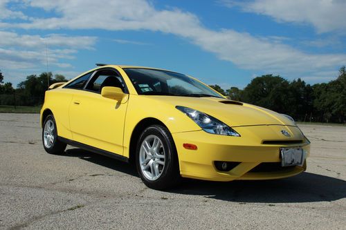 2004 toyota celica gt hatchback 2-door 1.8l