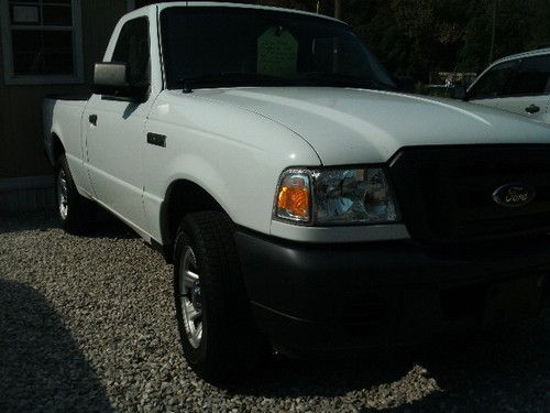 2010 ford ranger xl 2.3l auto. looks and runs great!