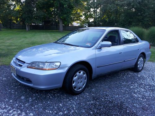 1998 honda accord lx sedan 4-door 2.3l silver automatic