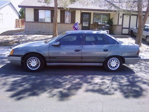 1988 ford taurus gl sedan 4-door 3.0l v6