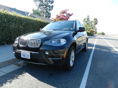 2013 BMW X5 xDrive50i Sport Utility 4-Door 4.4L, image 2