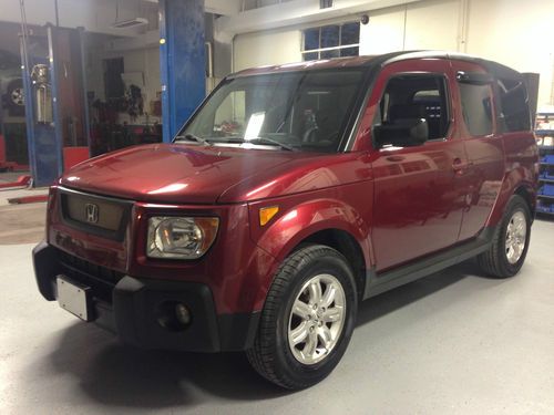 2006 awd honda element! new tires, clean inside and out low miles free shipping!