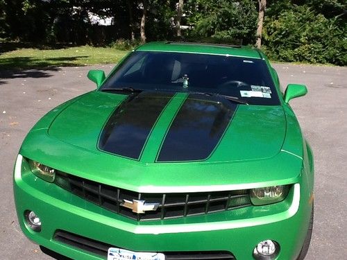 2010 chevrolet camaro 2dr cpe 1lt synergy green