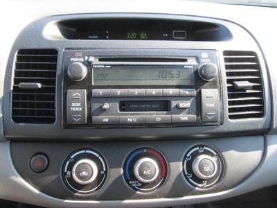 4dr Sdn LE A CD power seats moon roof power windows power locks mp3 audio input, image 14