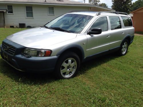 2002 volvo v70 x/c wagon 4-door 2.4l