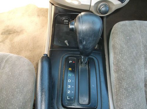 2001 Kia Optima, NO RESERVE, image 6