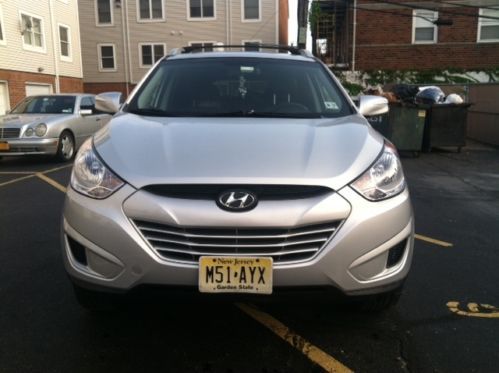 2012 hyundai tucson gls sport utility 4-door 2.4l