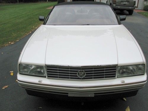 1990 Cadillac Allante  Convertible 2-Door 4.5L, image 2