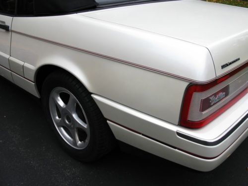 1990 Cadillac Allante  Convertible 2-Door 4.5L, image 6