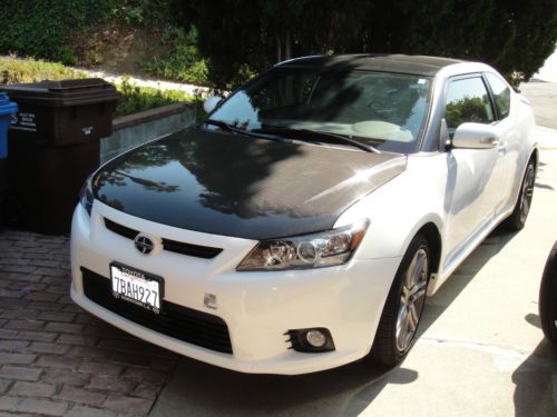 2012 Scion TC 6mt manual transmission White SEIBON carbon fiber hood 7k miles, US $13,999.00, image 2