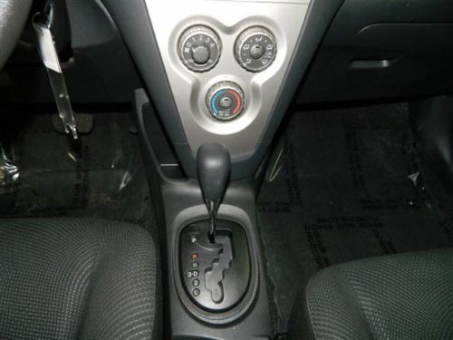 1.5L ABS brakes Air conditioning Brake assist Bumpers:  body-color Speakers:  4, image 17