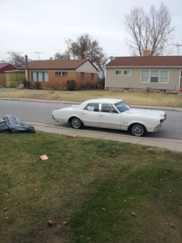 Oldsmobile cutlass 48,000 all original miles awesome with history