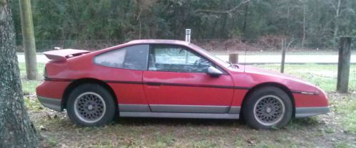 1986 pontiac fiero gt coupe 2-door 2.8l