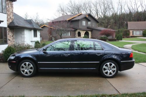 2004 volkswagen phaeton v8 sedan 4-door 4.2l