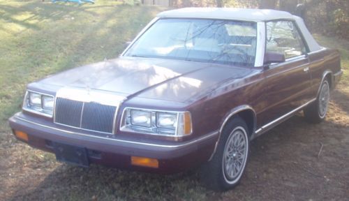 1986 chrysler lebaron base convertible 2-door 2.2l