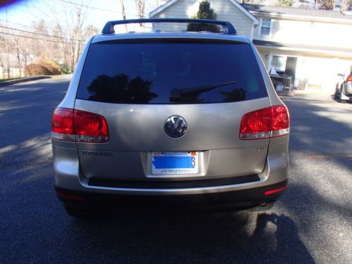 2004 Volkswagen Touareg V6 Sport Utility 4-Door 3.2L, image 5